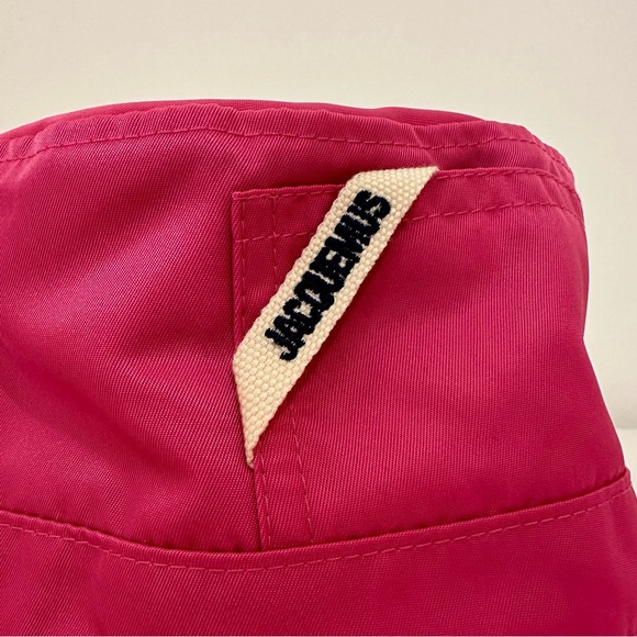 Jacquemus
Le Bob Ovalie bucket hat - Picture 6 of 11